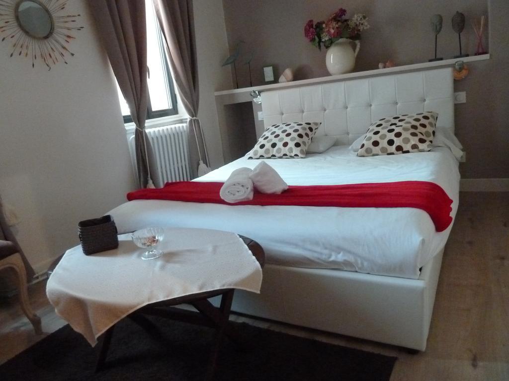 Chambre D'Hotes "Le Village" Villenouvelle Dış mekan fotoğraf