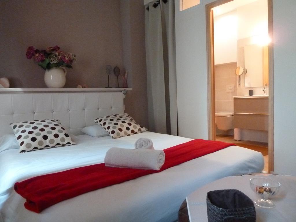 Chambre D'Hotes "Le Village" Villenouvelle Dış mekan fotoğraf